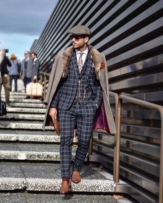 С чем носить красные носки в 30 лет мужчине