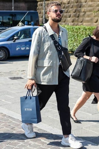 С чем носить красные носки в 30 лет мужчине