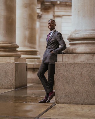 С чем носить красные носки в 30 лет мужчине