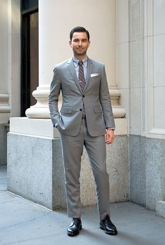 С чем носить красные носки в 30 лет мужчине