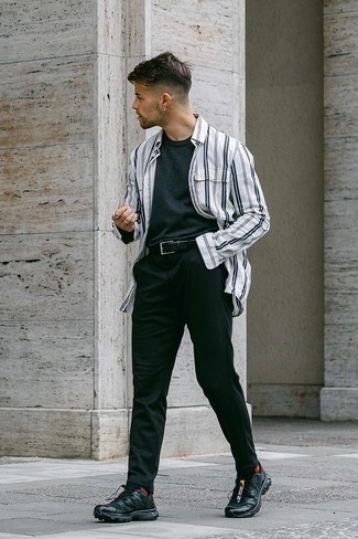 С чем носить красные носки в 20 лет мужчине