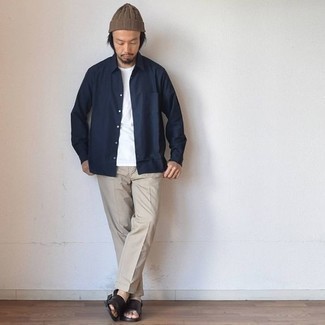 Как носить сандалии с рубашкой с длинным рукавом мужчине