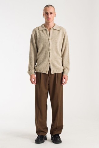 Как носить кардиган с отложным воротником с ботинками дезертами