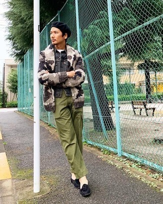 С чем носить свитер с отложным воротником