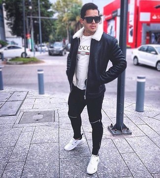 Как носить короткую дубленку с кроссовками мужчине