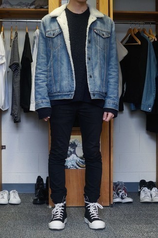 Как носить короткую дубленку с высокими кедами мужчине