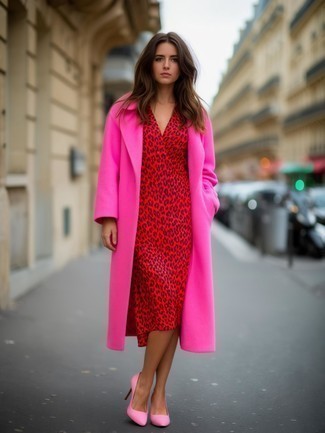 С чем носить платье прямого кроя