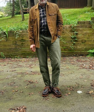 Как носить куртку-рубашку с топсайдерами