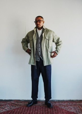 Как носить куртку-рубашку с лоферами мужчине