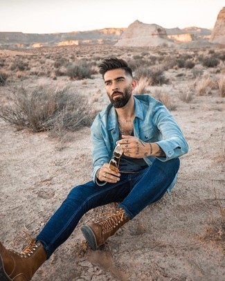 Как носить куртку-рубашку с майкой мужчине