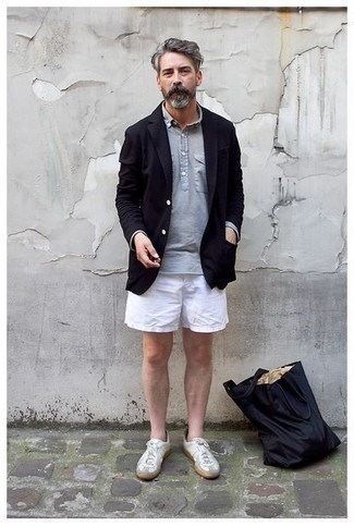 Как носить рубашку с шортами за 50 лет мужчине