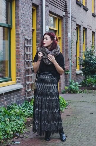 Как носить кофту с коротким рукавом с ботильонами