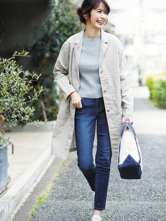 Как носить кофту с коротким рукавом с пальто женщине