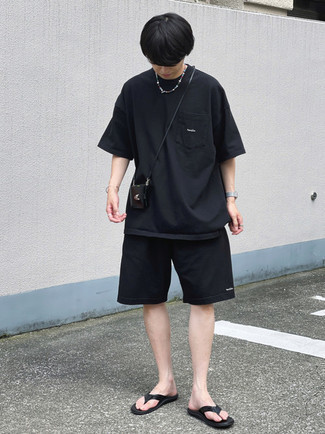 Как носить шорты с сланцами мужчине