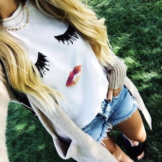 Как носить шорты с открытым кардиганом женщине