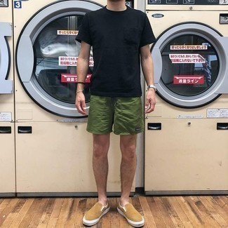 Как носить шорты с слипонами мужчине