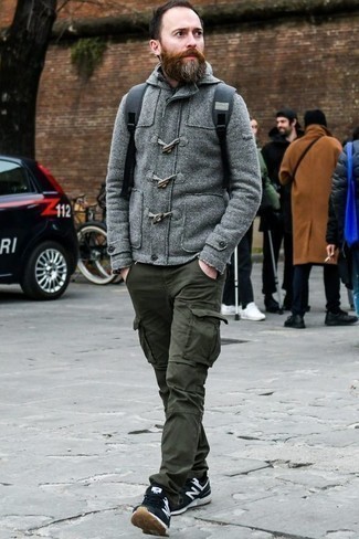 С чем носить серебряный рюкзак мужчине