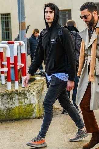 С чем носить серебряный рюкзак мужчине