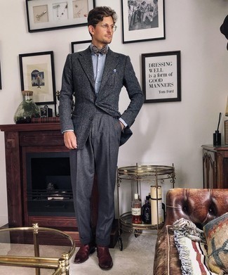 С чем носить серебряный галстук-бабочку мужчине