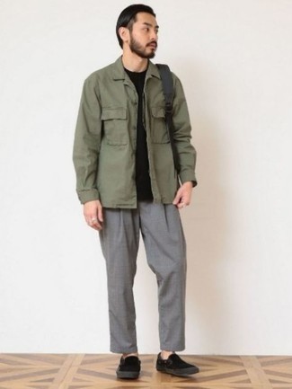 С чем носить серебряный рюкзак из плотной ткани мужчине