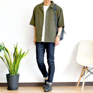 С чем носить серебряный рюкзак из плотной ткани мужчине