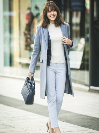 Какие водолазки носить с серебряным пальто женщине