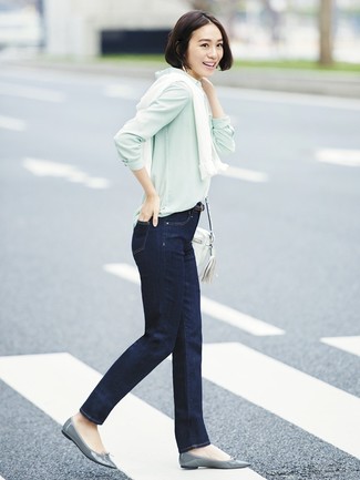 С чем носить серебряные туфли на плоской подошве