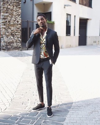 С чем носить серебряный кожаный ремень мужчине