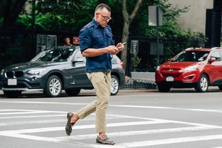 С чем носить серебряные кожаные лоферы мужчине