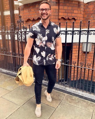 С чем носить серебряные кожаные часы мужчине