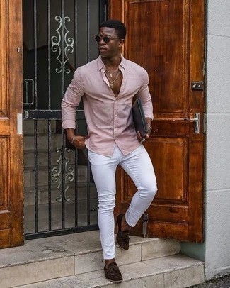 С чем носить серебряный кожаный мужской клатч мужчине