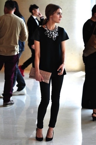 С чем носить серебряное колье