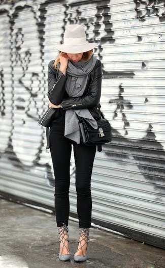 С чем носить серебряный шарф женщине