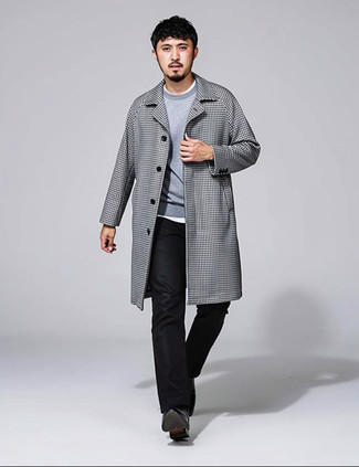 С чем носить серебряный свитер мужчине