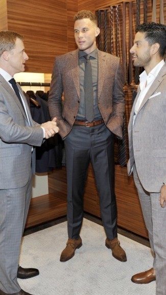 С чем носить серебряный галстук мужчине