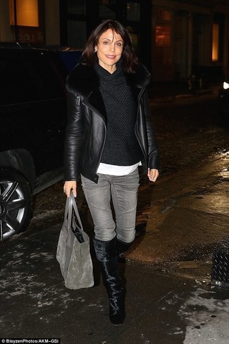 С чем носить серебряную большую сумку