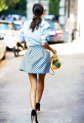 Как носить короткую юбку-солнце с туфлями