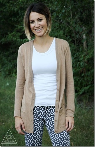 Как носить узкие брюки с кардиганом