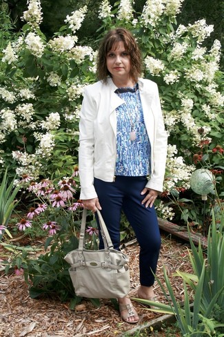 Как носить топ без рукавов с косухой