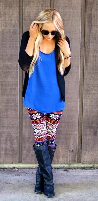 Как носить топ без рукавов с сапогами