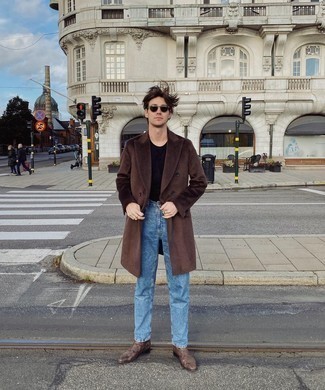 С чем носить ботинки челси со змеиным рисунком мужчине