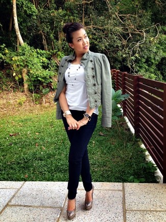 С чем носить кожаные туфли со змеиным рисунком