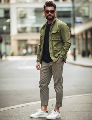 С чем носить кеды мужчине весна