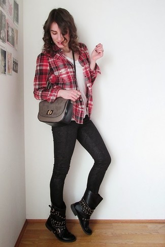 С чем носить полусапоги с шипами