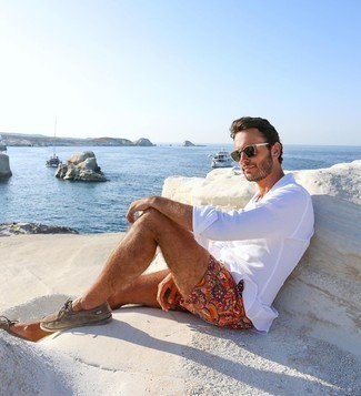 С чем носить замшевые топсайдеры