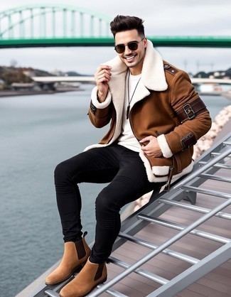 С чем носить замшевые ботинки мужчине