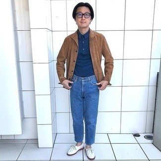 С чем носить замшевую куртку-рубашку мужчине