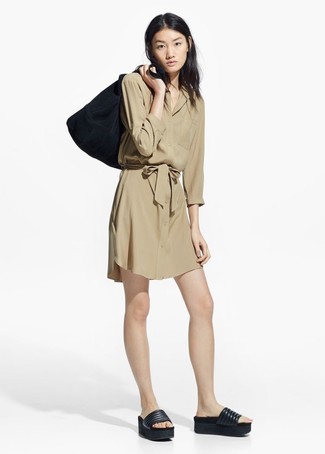 С чем носить замшевую большую сумку