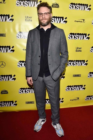 Как носить костюм с худи