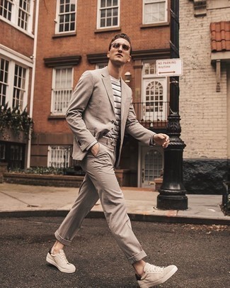 Как носить костюм с футболкой с длинным рукавом